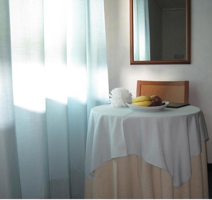 Hotel Italia Carmagnola Quarto foto
